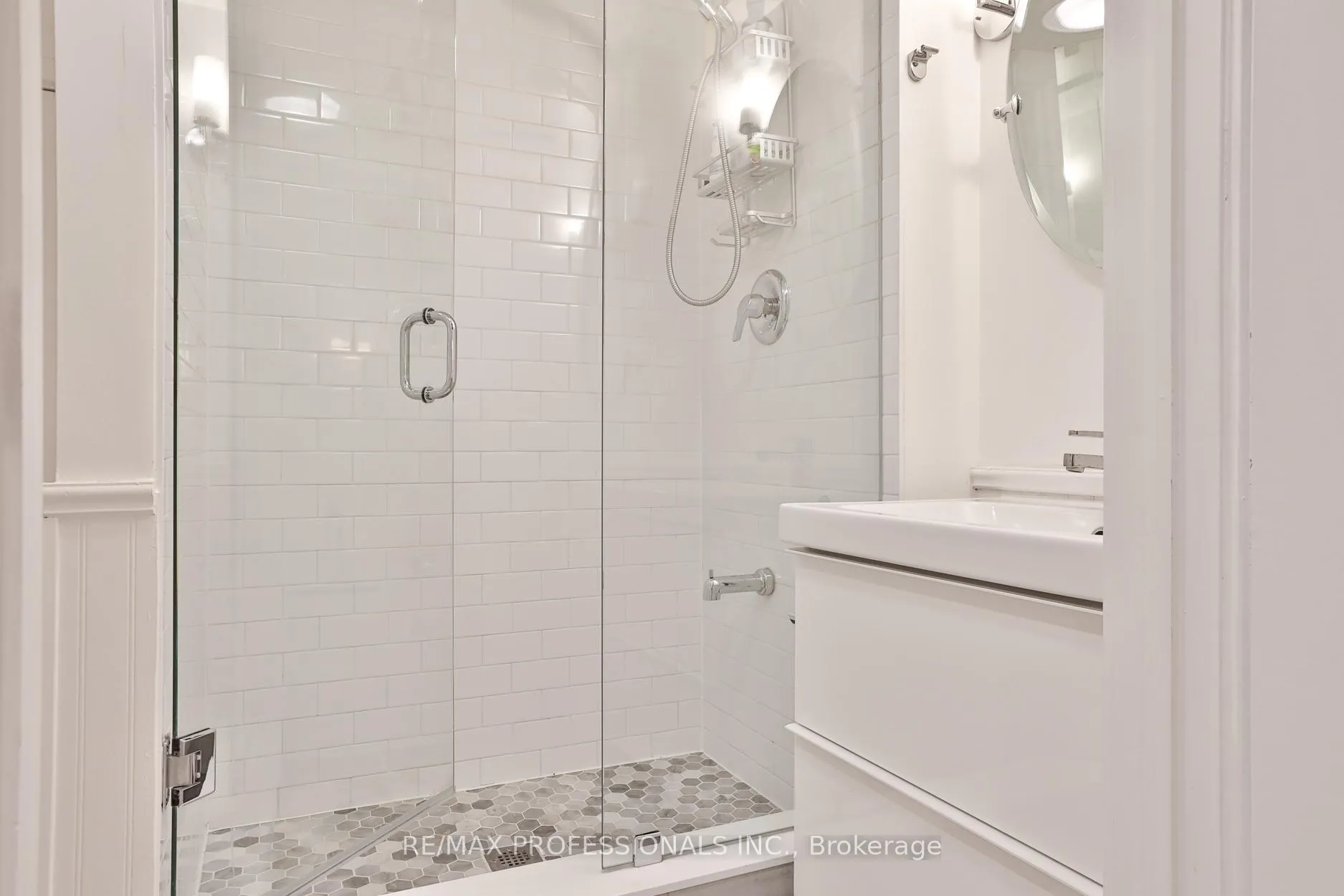 Photo 34 of 611 Windermere Avenue, Toronto, Runnymede-Bloor West Village — HOMEH