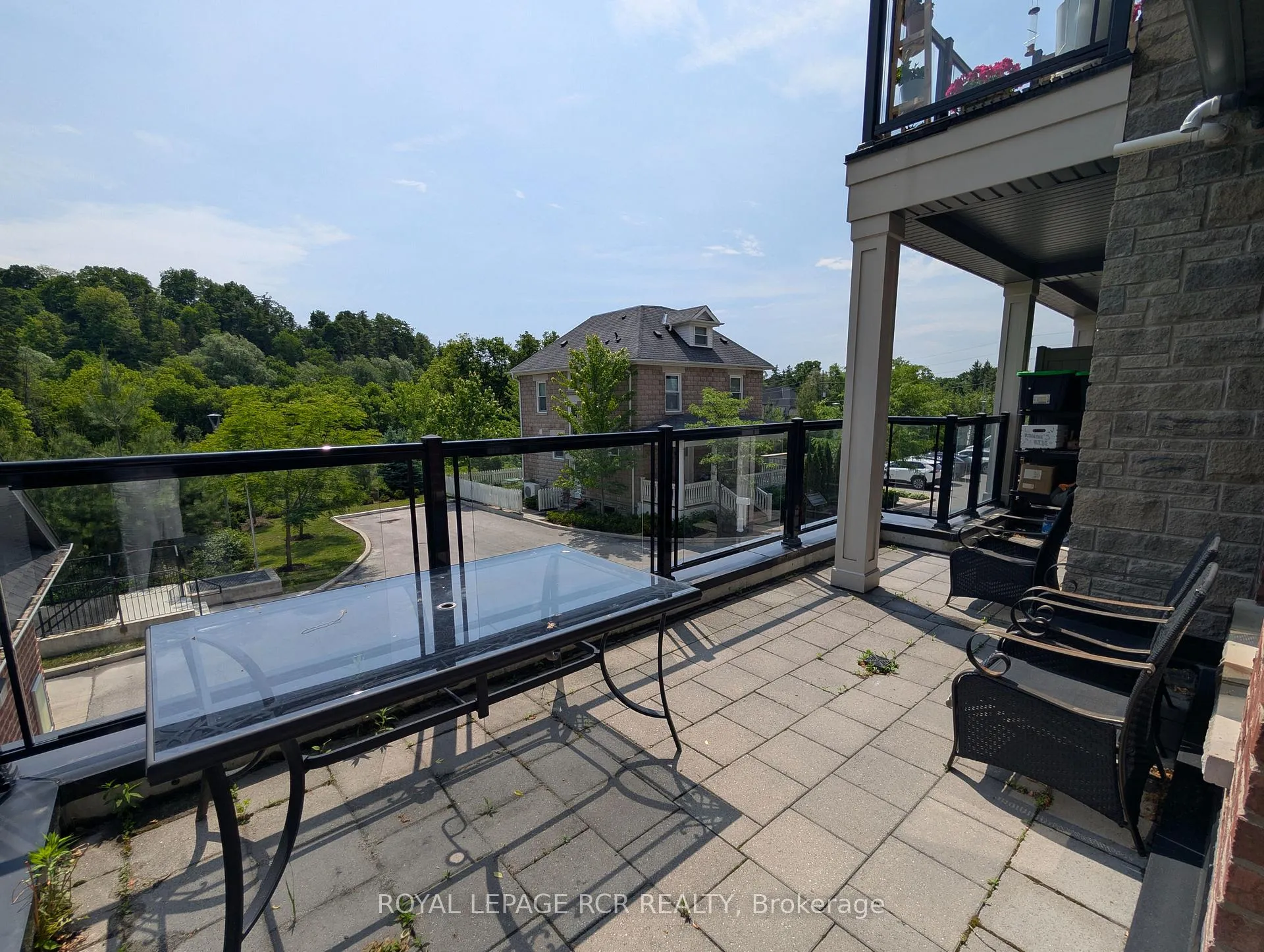 Photo 16 of Unit 1, 196 Pine Grove Road, Vaughan, Islington Woods — HOMEH