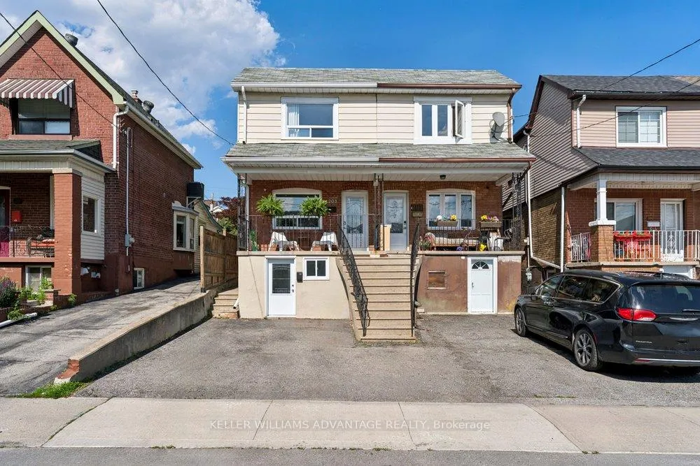 Photo 2 of 203 Blackthorn Avenue, Toronto, Weston-Pellam Park — HOMEH