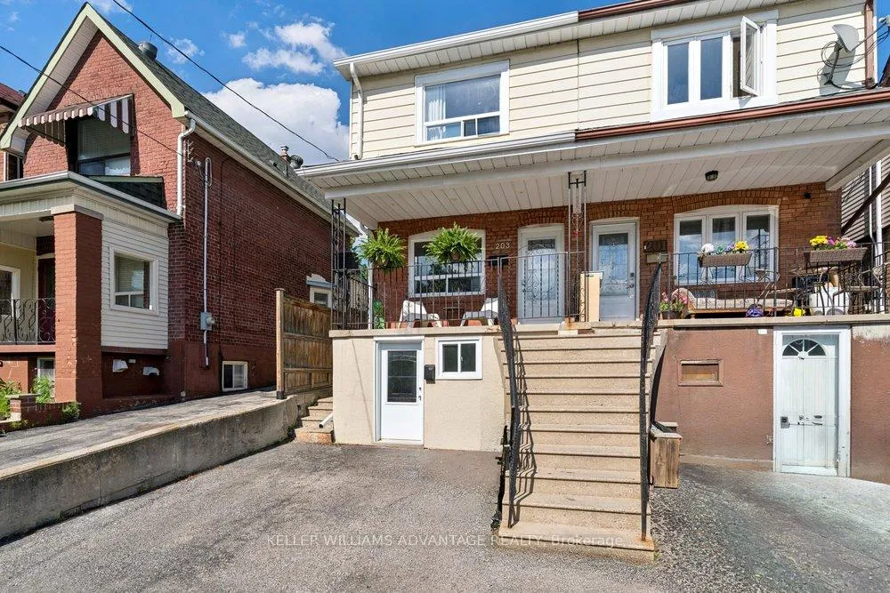 Photo 3 of 203 Blackthorn Avenue, Toronto, Weston-Pellam Park — HOMEH