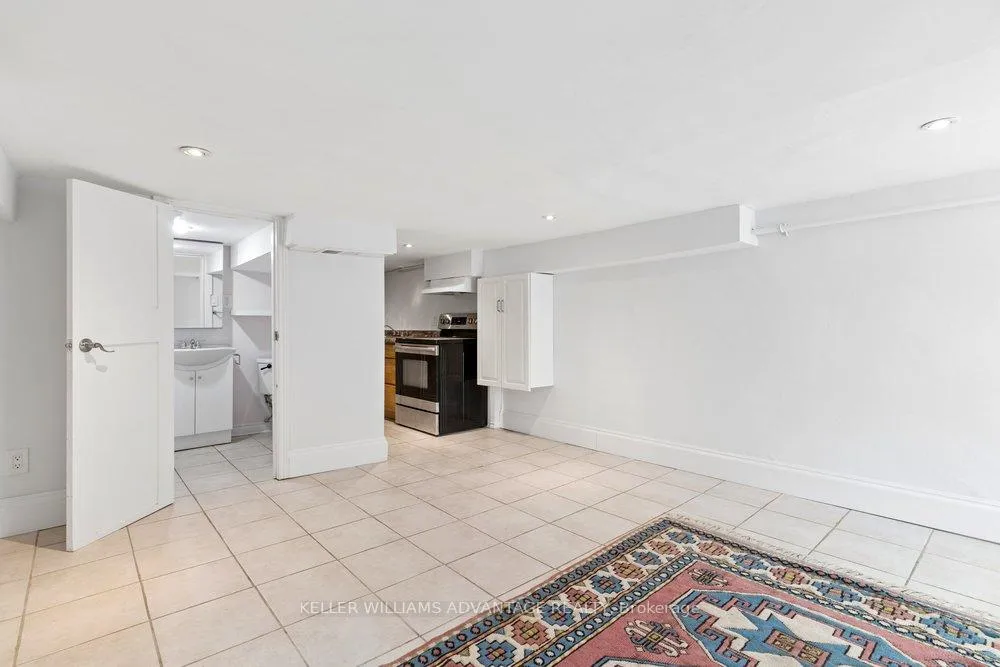 Photo 40 of 203 Blackthorn Avenue, Toronto, Weston-Pellam Park — HOMEH