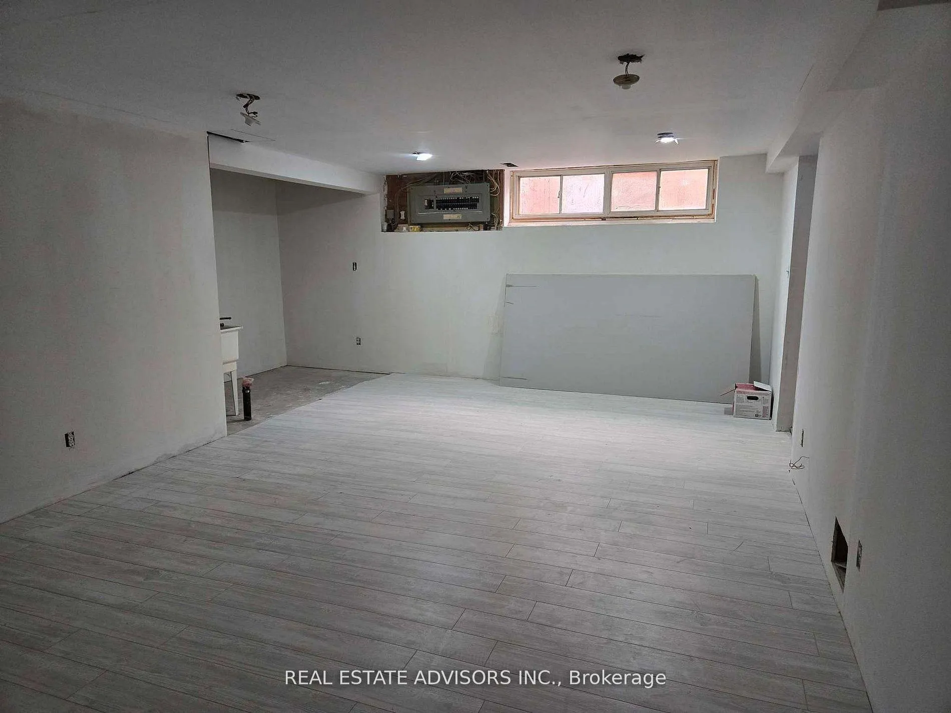 Photo 8 of 89 Euclid Avenue, Scarborough, Highland Creek — HOMEH