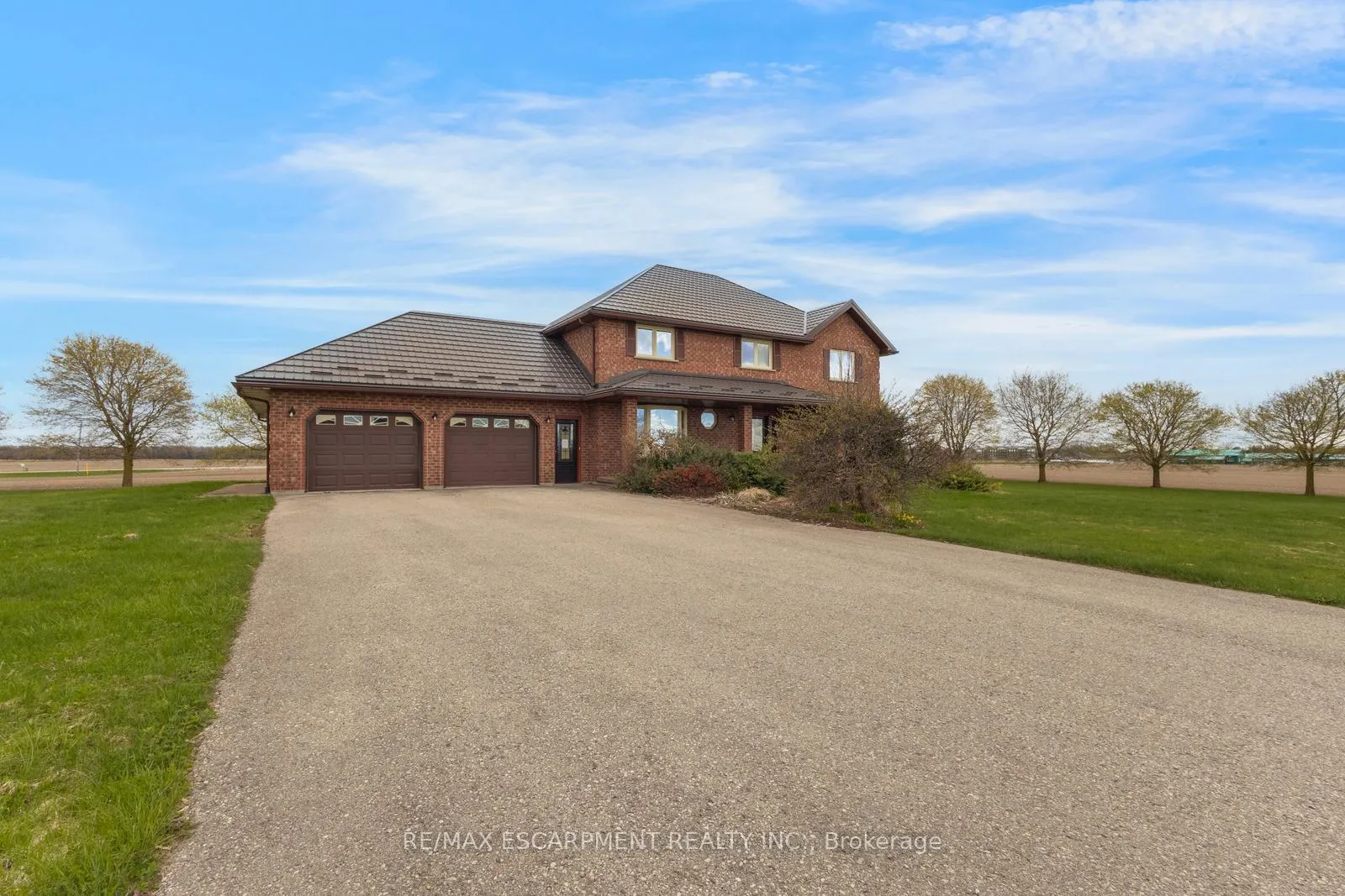 Photo 1 of 650 Sligo Road E, Wellington North, Mount Forest — HOMEH