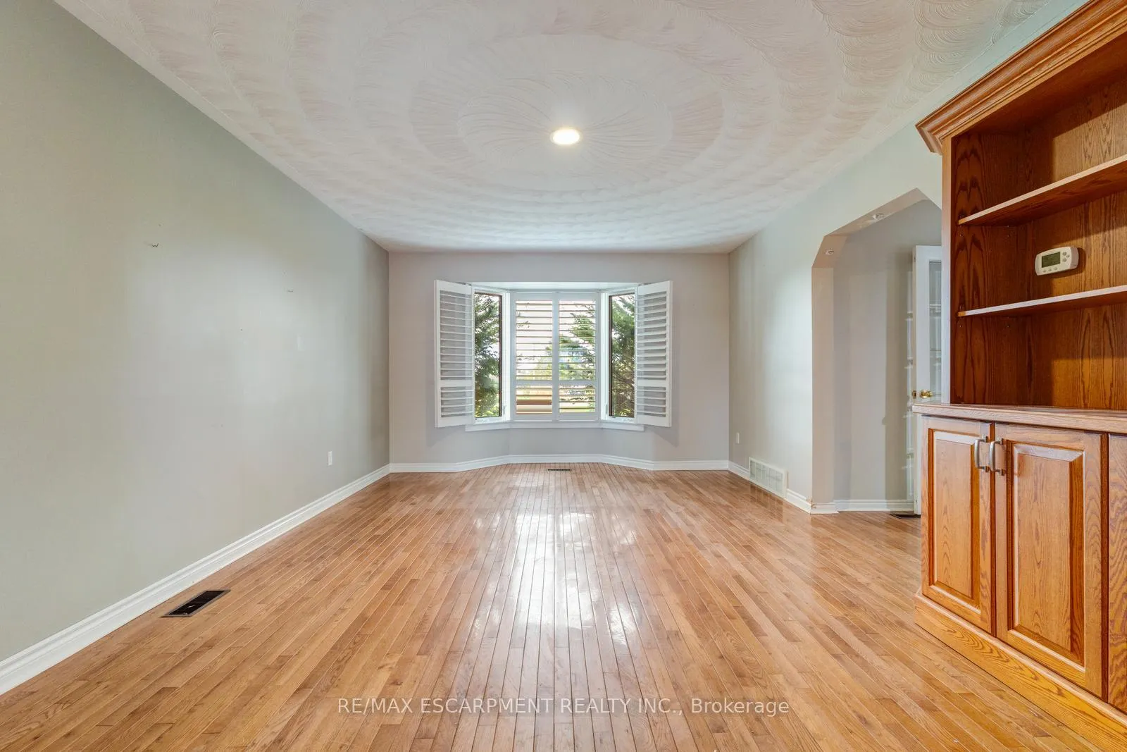 Photo 5 of 650 Sligo Road E, Wellington North, Mount Forest — HOMEH
