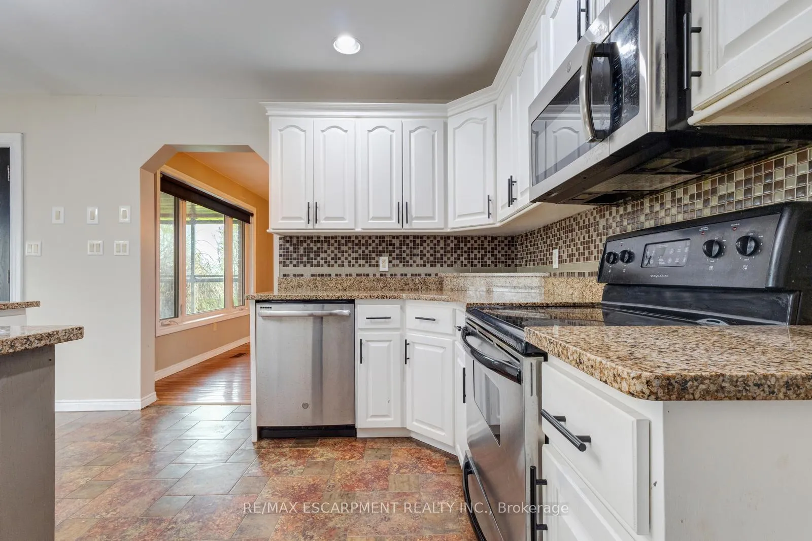 Photo 10 of 650 Sligo Road E, Wellington North, Mount Forest — HOMEH
