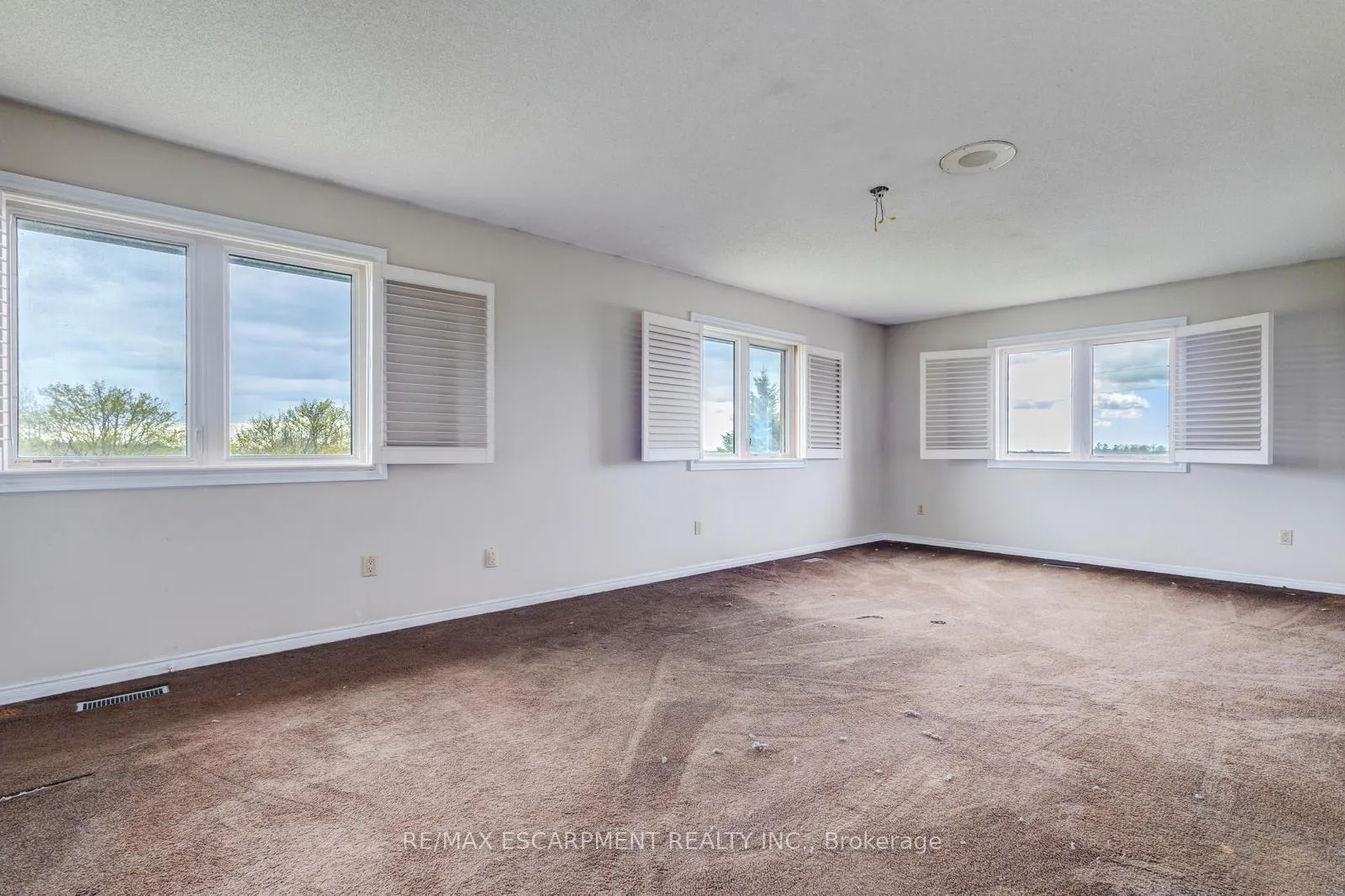 Photo 22 of 650 Sligo Road E, Wellington North, Mount Forest — HOMEH
