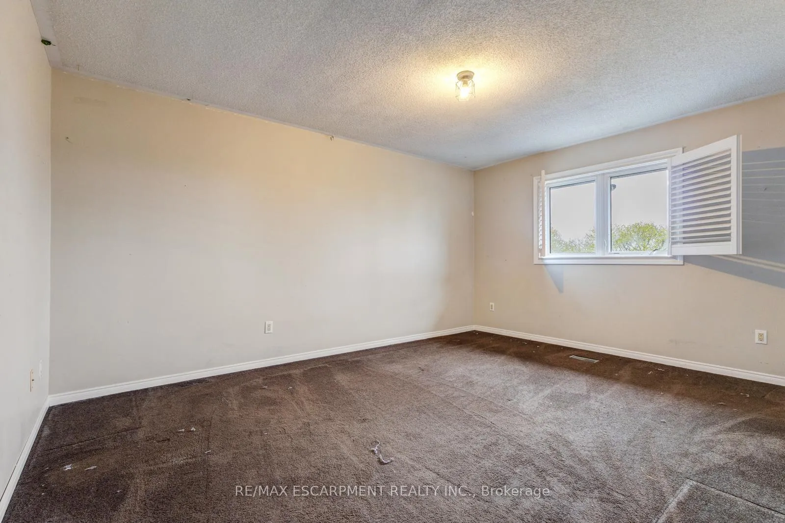 Photo 31 of 650 Sligo Road E, Wellington North, Mount Forest — HOMEH