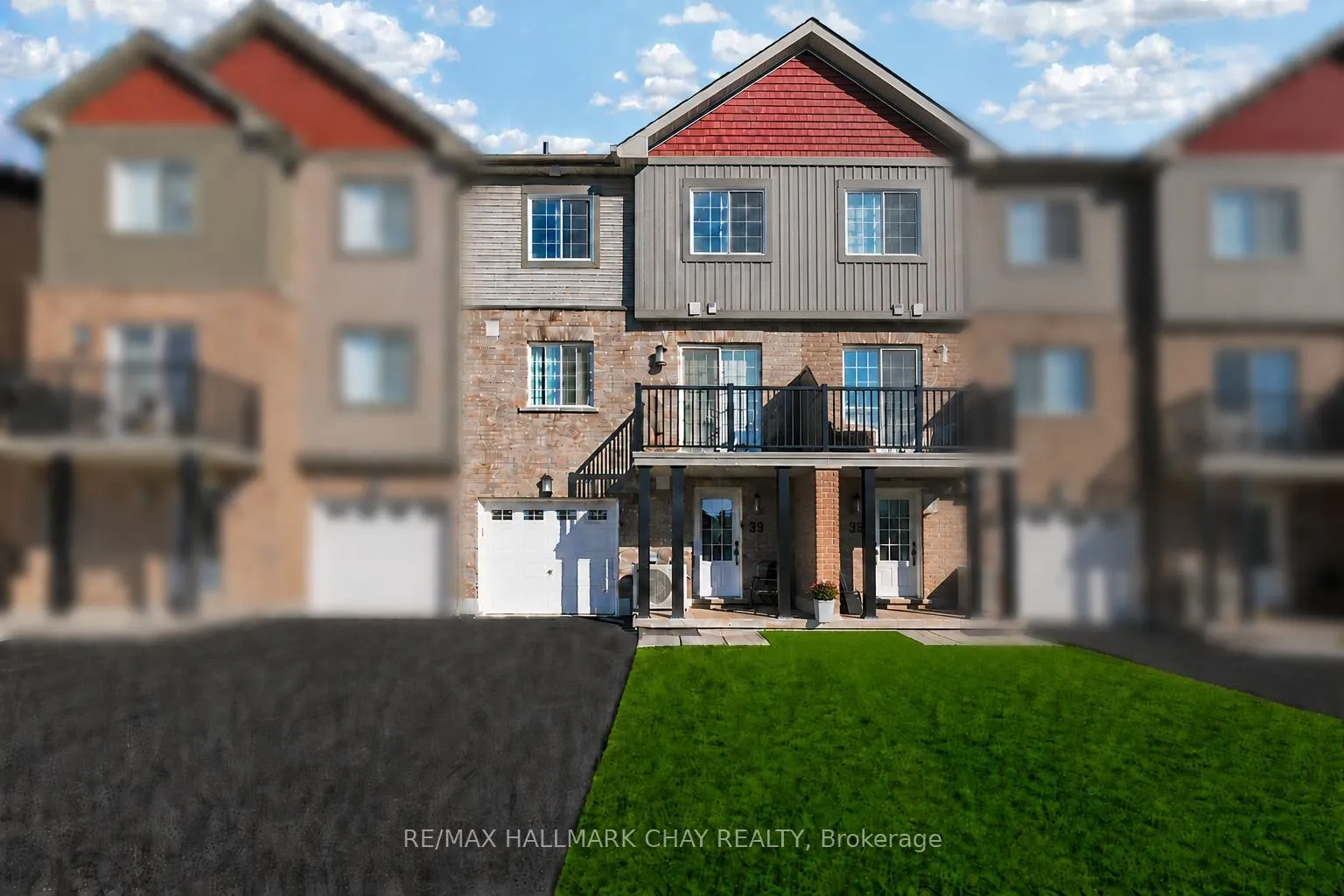 Photo 1 of 39 Kodiak Terrace, Barrie, Rural Barrie Southwest — HOMEH