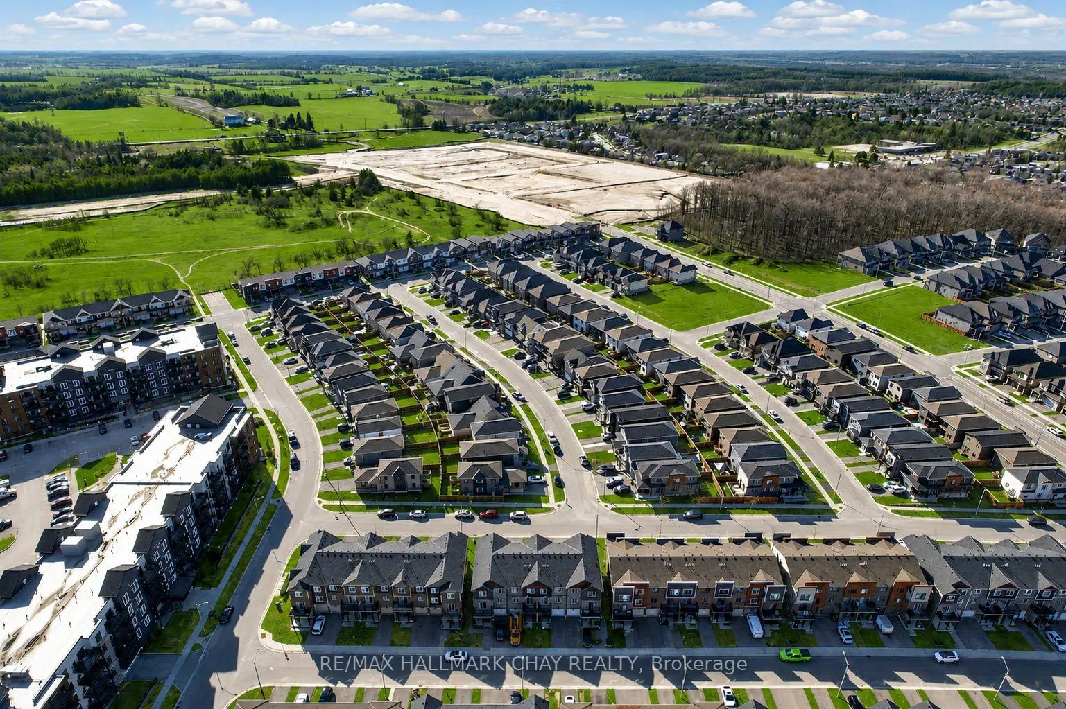 Photo 20 of 39 Kodiak Terrace, Barrie, Rural Barrie Southwest — HOMEH