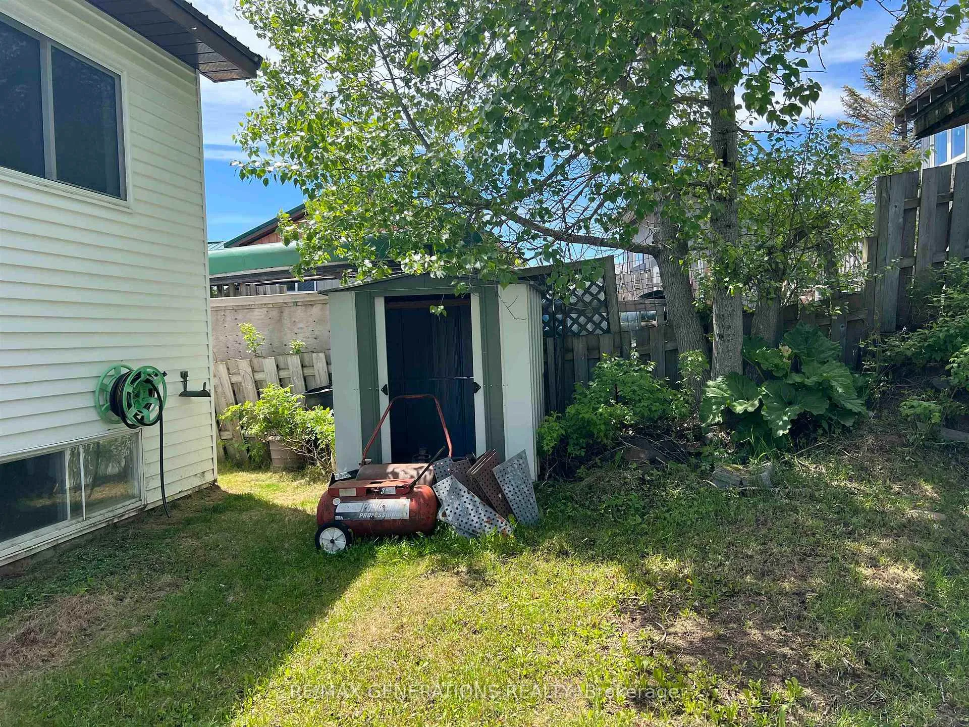 Photo 42 of 62 Hemlo Drive, Marathon — HOMEH