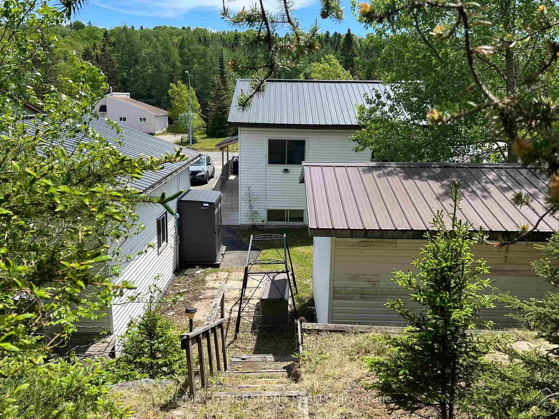 Photo 44 of 62 Hemlo Drive, Marathon — HOMEH