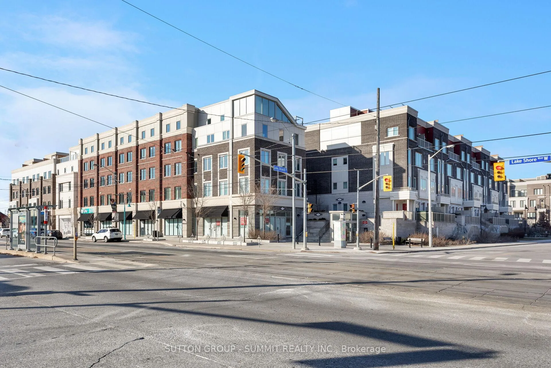 Front of Unit 16, 3580 Lake Shore Boulevard W
