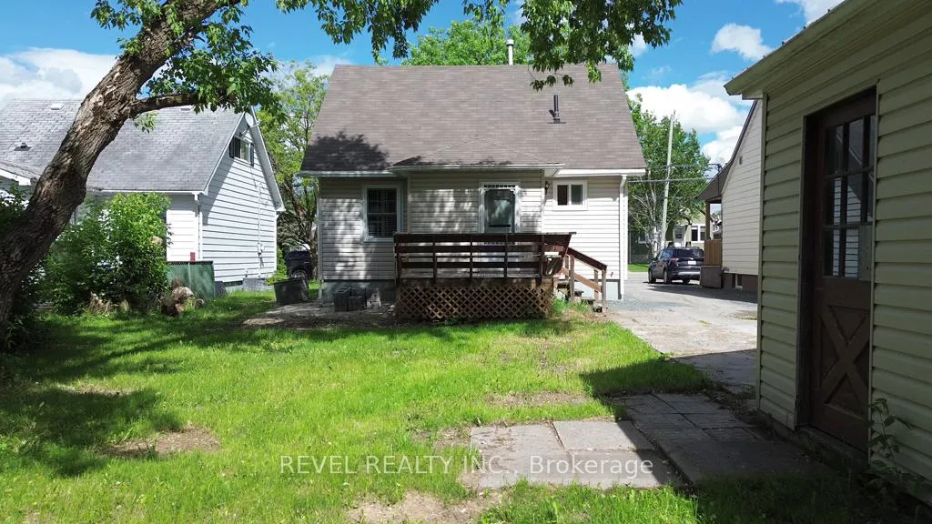 Photo 23 of 385 Cedar Street N, Timmins, TNE - Central — HOMEH