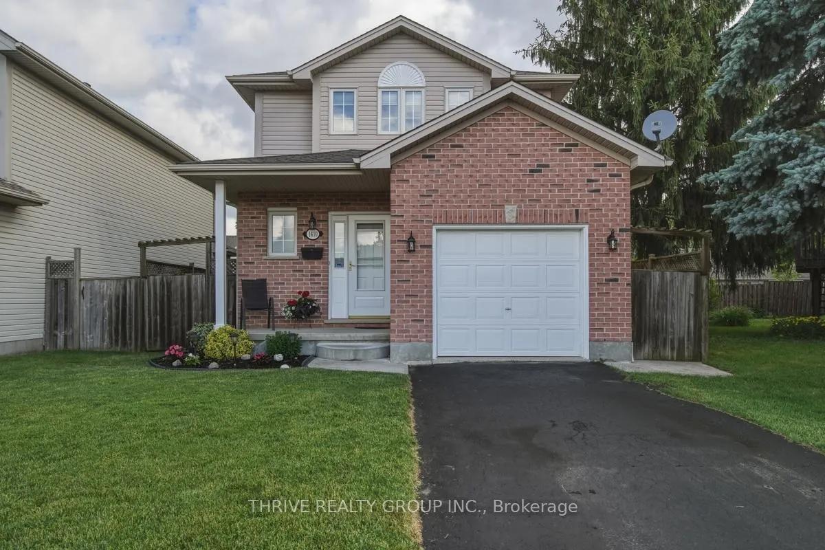 Photo 2 of 1410 Aspenridge Crescent, London, East A — HOMEH
