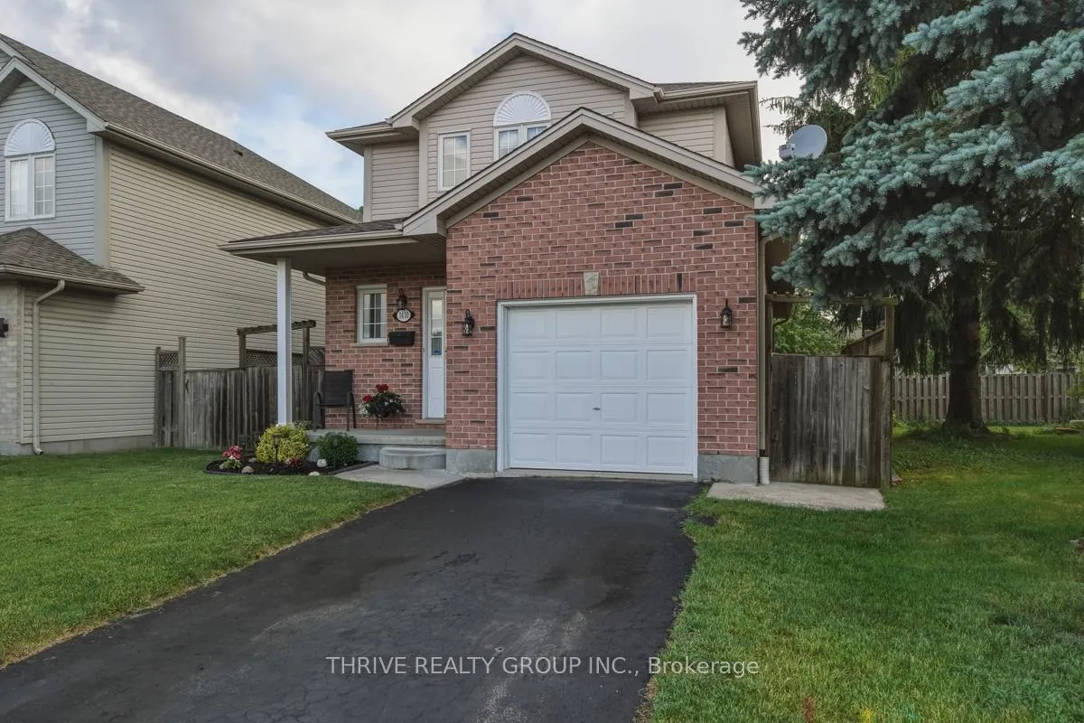 Photo 3 of 1410 Aspenridge Crescent, London, East A — HOMEH