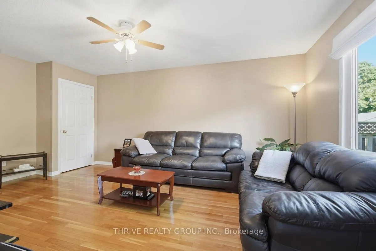 Photo 9 of 1410 Aspenridge Crescent, London, East A — HOMEH