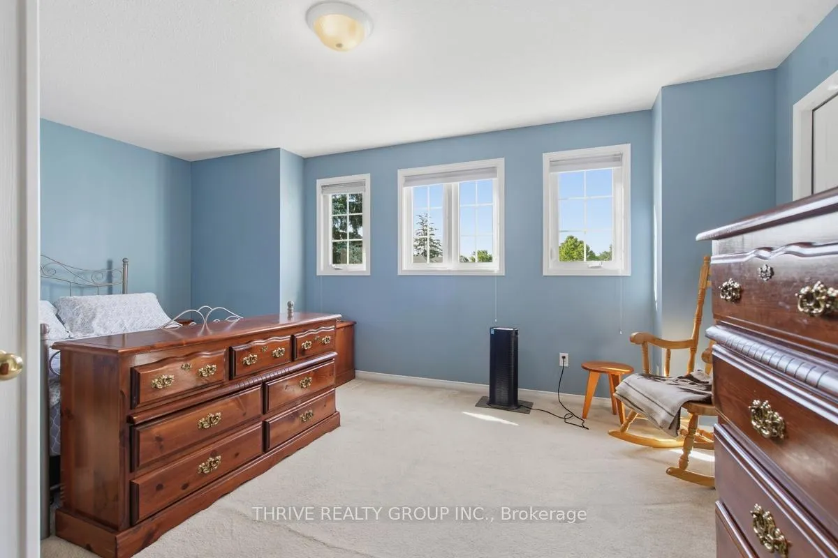 Photo 19 of 1410 Aspenridge Crescent, London, East A — HOMEH