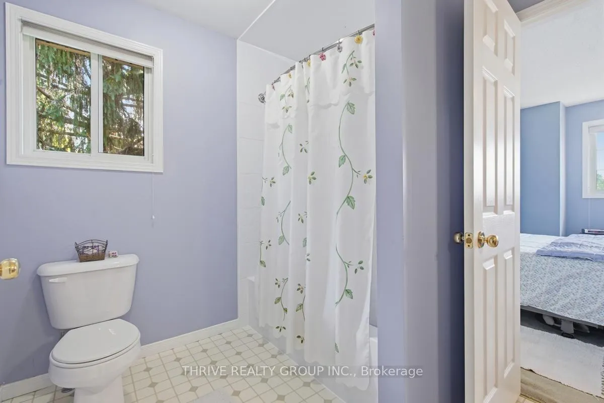 Photo 26 of 1410 Aspenridge Crescent, London, East A — HOMEH