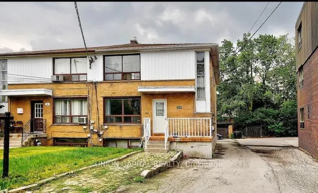 Photo 1 of Unit 2, 100 Rajah Street, Toronto, Englemount-Lawrence — HOMEH