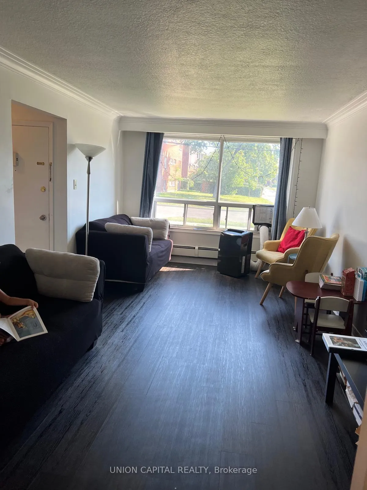 Photo 2 of Unit 2, 100 Rajah Street, Toronto, Englemount-Lawrence — HOMEH