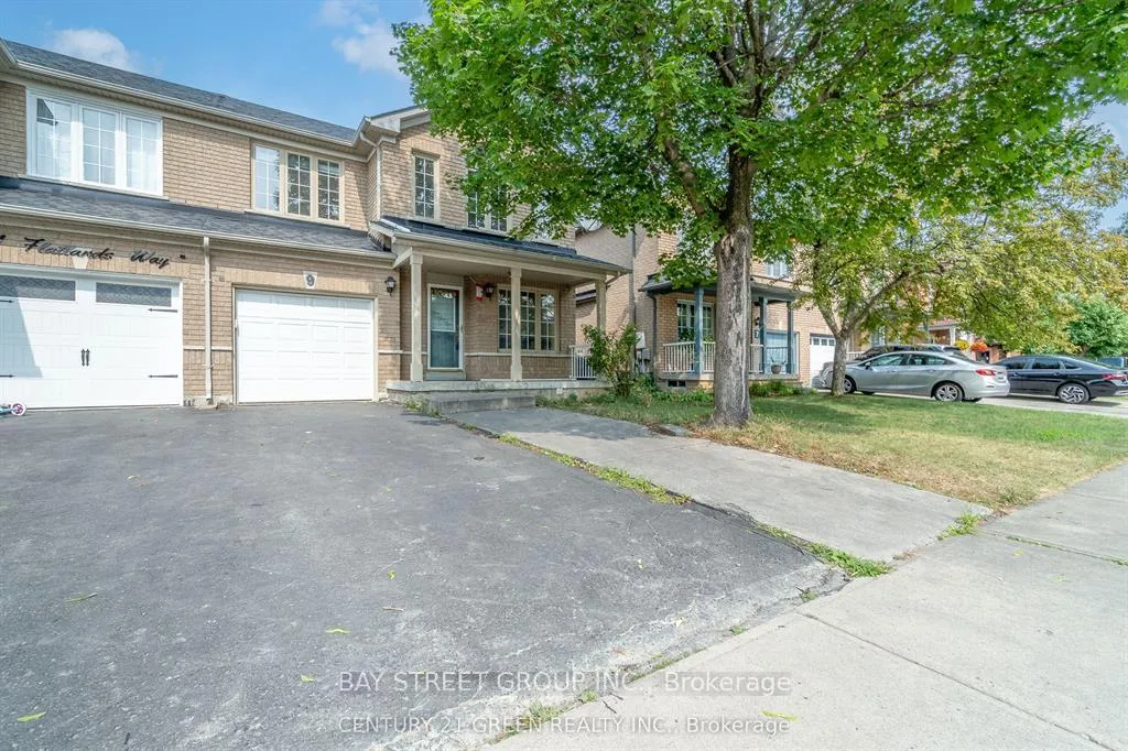 Photo 2 of 9 Flatlands Way, Brampton, Sandringham-Wellington — HOMEH