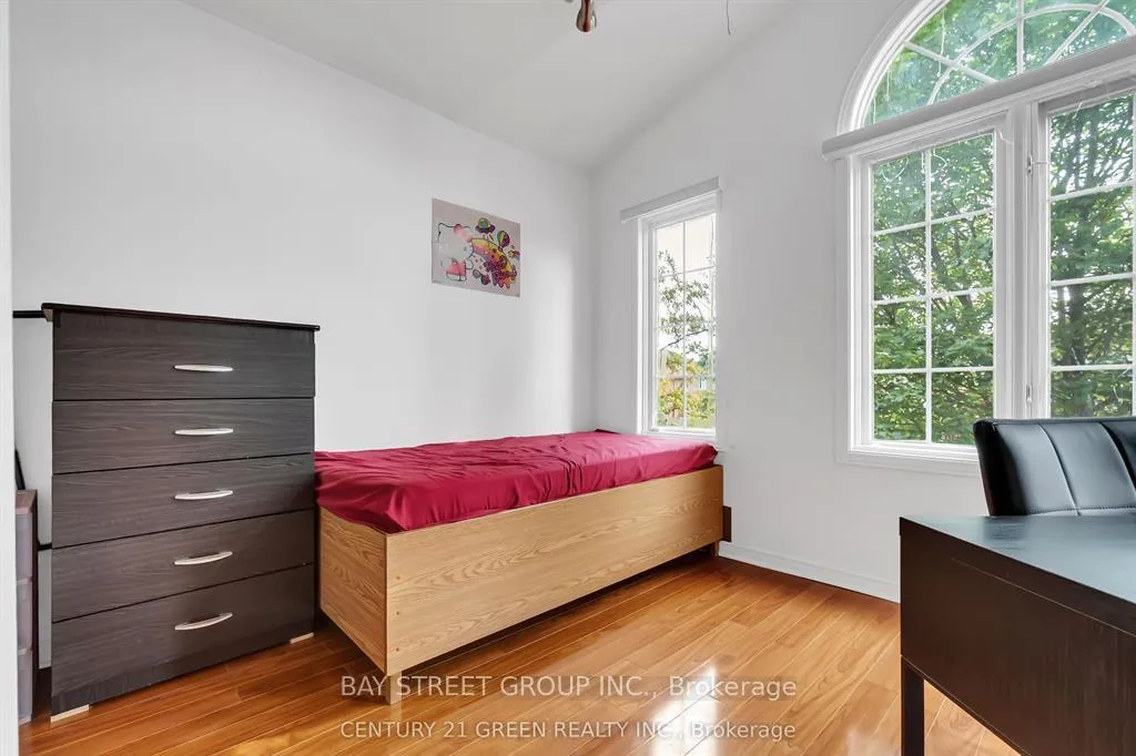 Photo 11 of 9 Flatlands Way, Brampton, Sandringham-Wellington — HOMEH