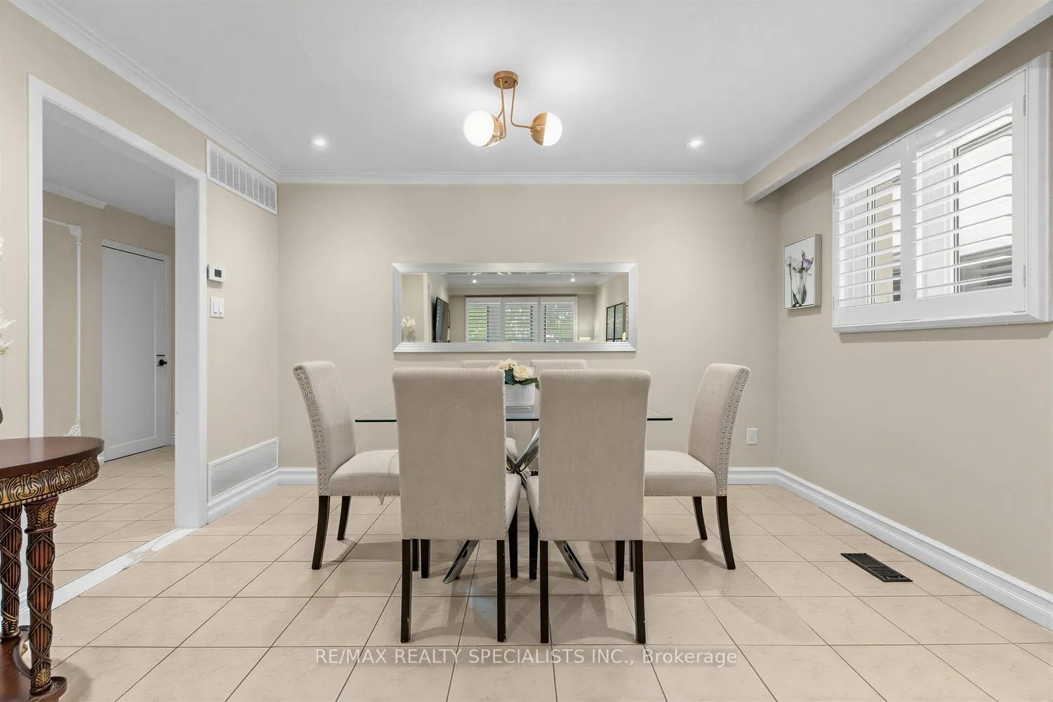 Photo 7 of 654 Woodbridge Avenue, Vaughan, West Woodbridge — HOMEH