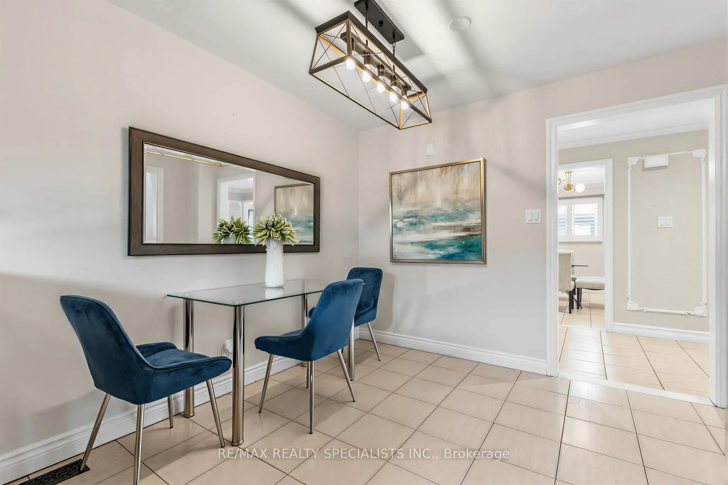 Photo 13 of 654 Woodbridge Avenue, Vaughan, West Woodbridge — HOMEH