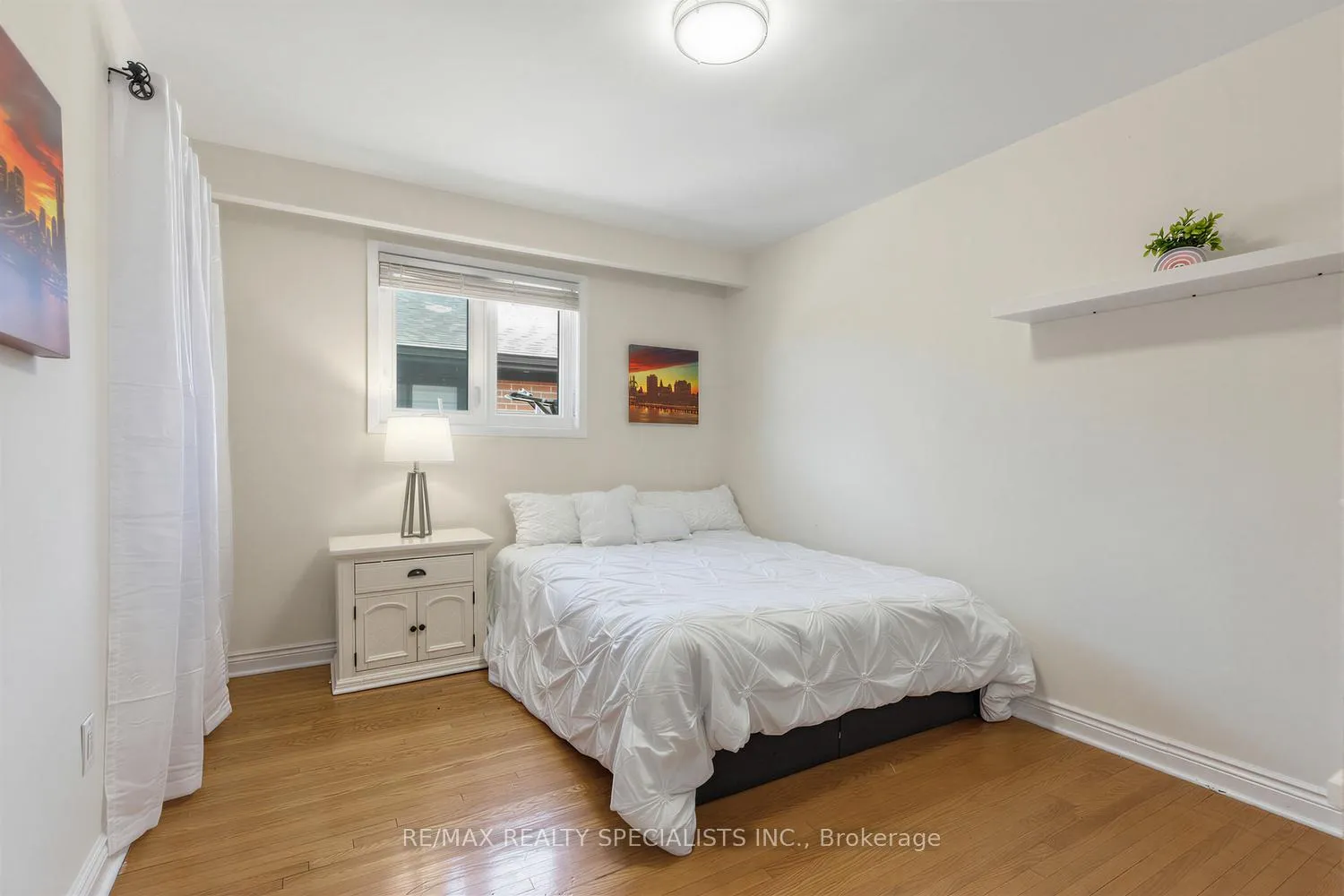 Photo 14 of 654 Woodbridge Avenue, Vaughan, West Woodbridge — HOMEH