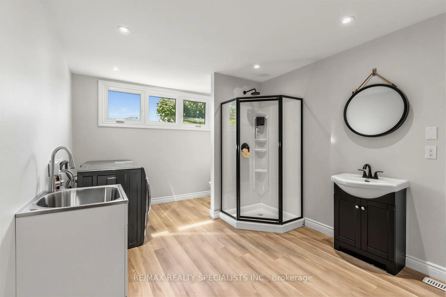 Photo 20 of 654 Woodbridge Avenue, Vaughan, West Woodbridge — HOMEH