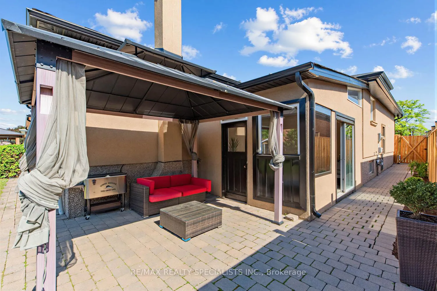 Photo 33 of 654 Woodbridge Avenue, Vaughan, West Woodbridge — HOMEH