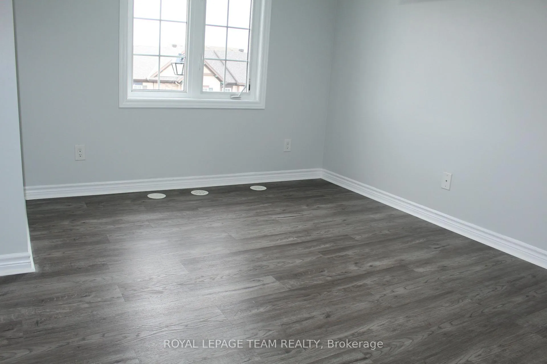 Photo 24 of 374 Sweet Grass Circle, Ottawa, Barrhaven - Half Moon Bay — HOMEH