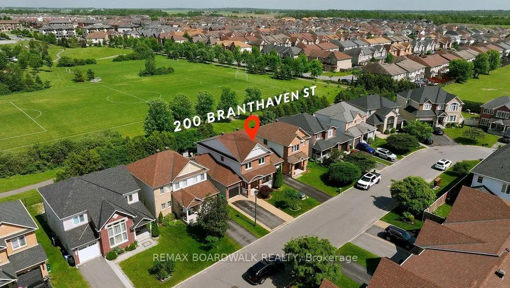Photo 3 of 200 Branthaven Street, Ottawa, Avalon East — HOMEH