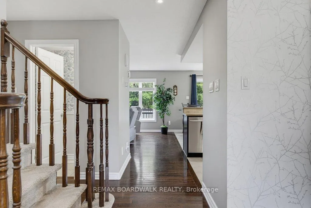 Photo 7 of 200 Branthaven Street, Ottawa, Avalon East — HOMEH