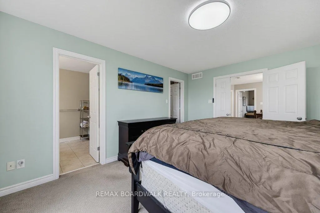 Photo 31 of 200 Branthaven Street, Ottawa, Avalon East — HOMEH