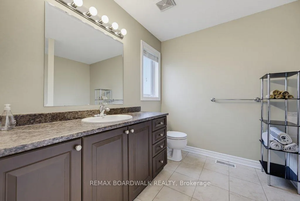 Photo 32 of 200 Branthaven Street, Ottawa, Avalon East — HOMEH