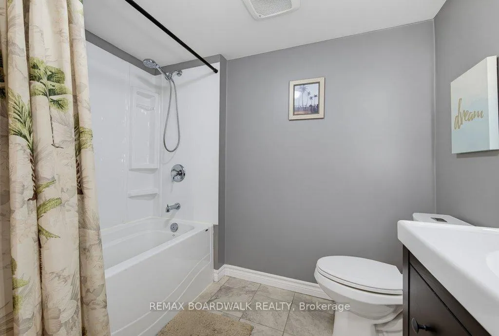 Photo 42 of 200 Branthaven Street, Ottawa, Avalon East — HOMEH