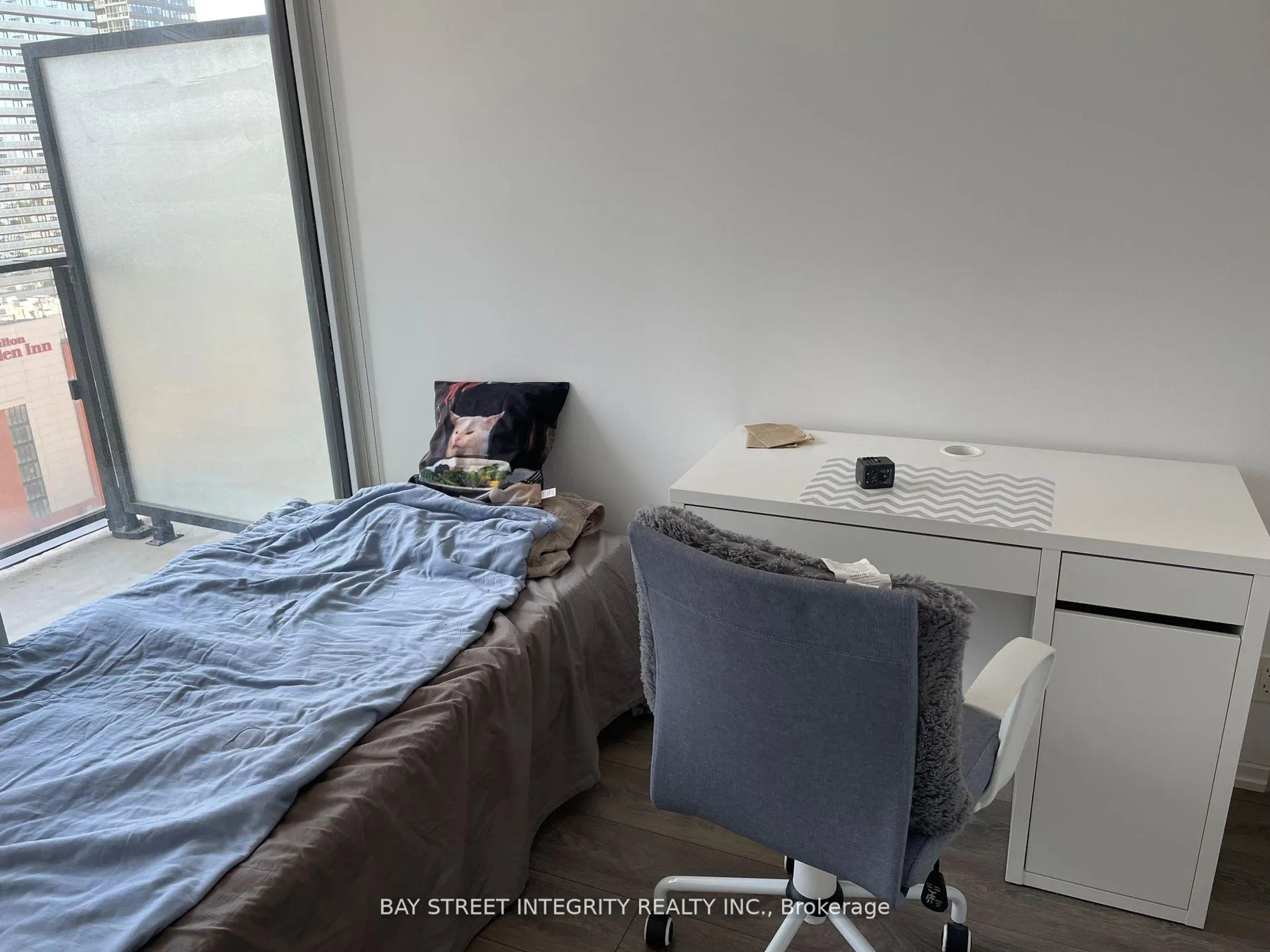 Photo 4 of Unit 2109, 125 Peter Street, Toronto, Waterfront Communities — HOMEH