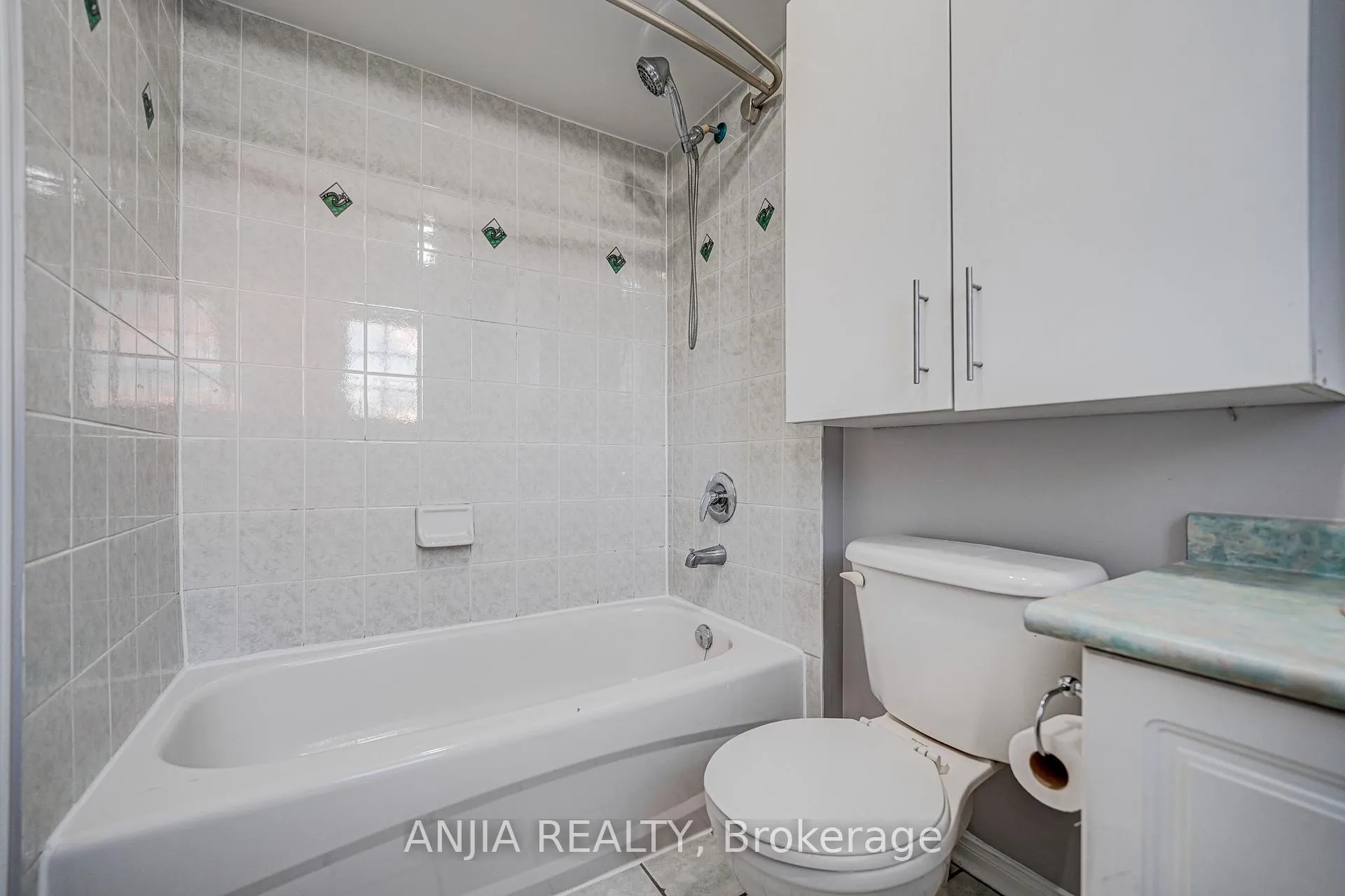 Photo 21 of 146 Billingsley Crescent, Markham, Cedarwood — HOMEH
