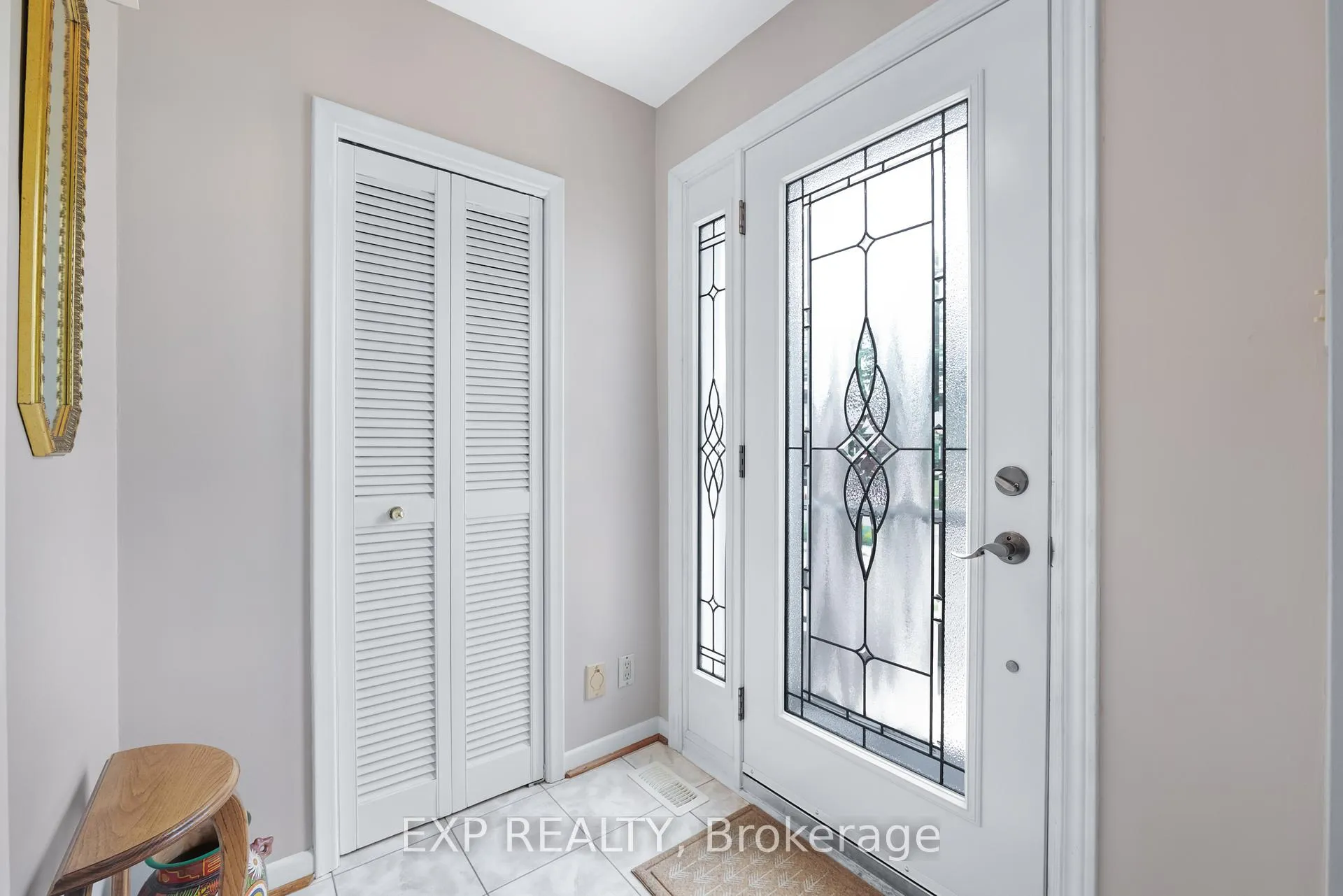 Photo 4 of 17 Marlena Drive, Scarborough, West Hill — HOMEH