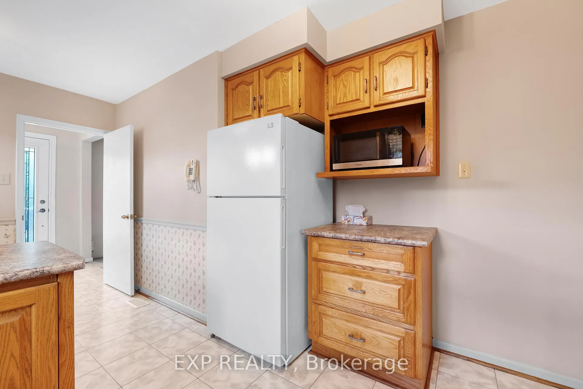 Photo 13 of 17 Marlena Drive, Scarborough, West Hill — HOMEH