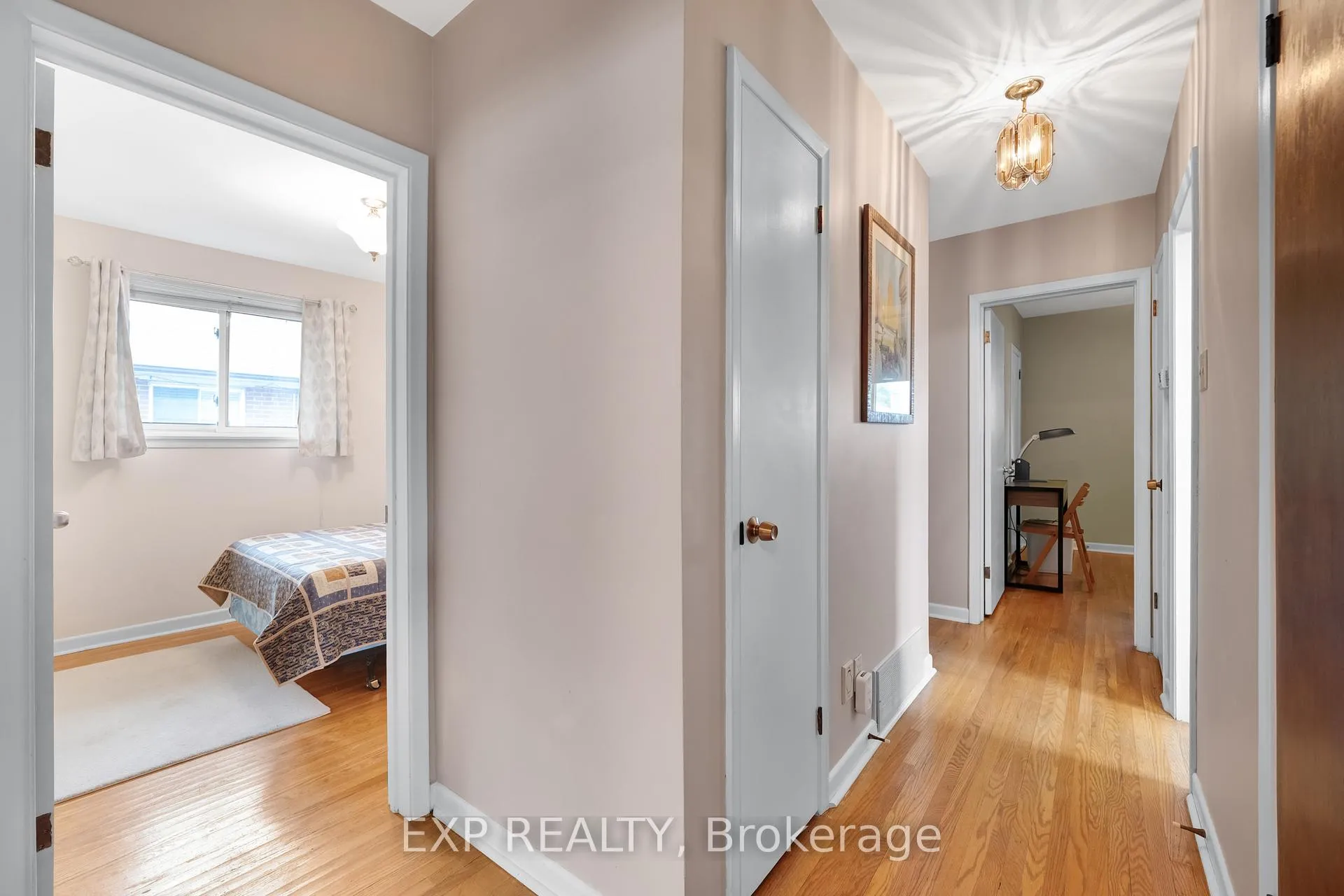Photo 14 of 17 Marlena Drive, Scarborough, West Hill — HOMEH