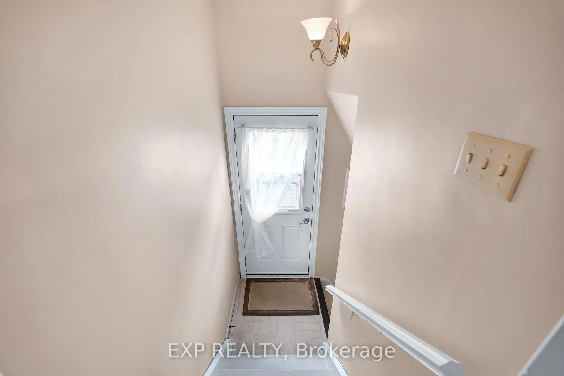 Photo 24 of 17 Marlena Drive, Scarborough, West Hill — HOMEH
