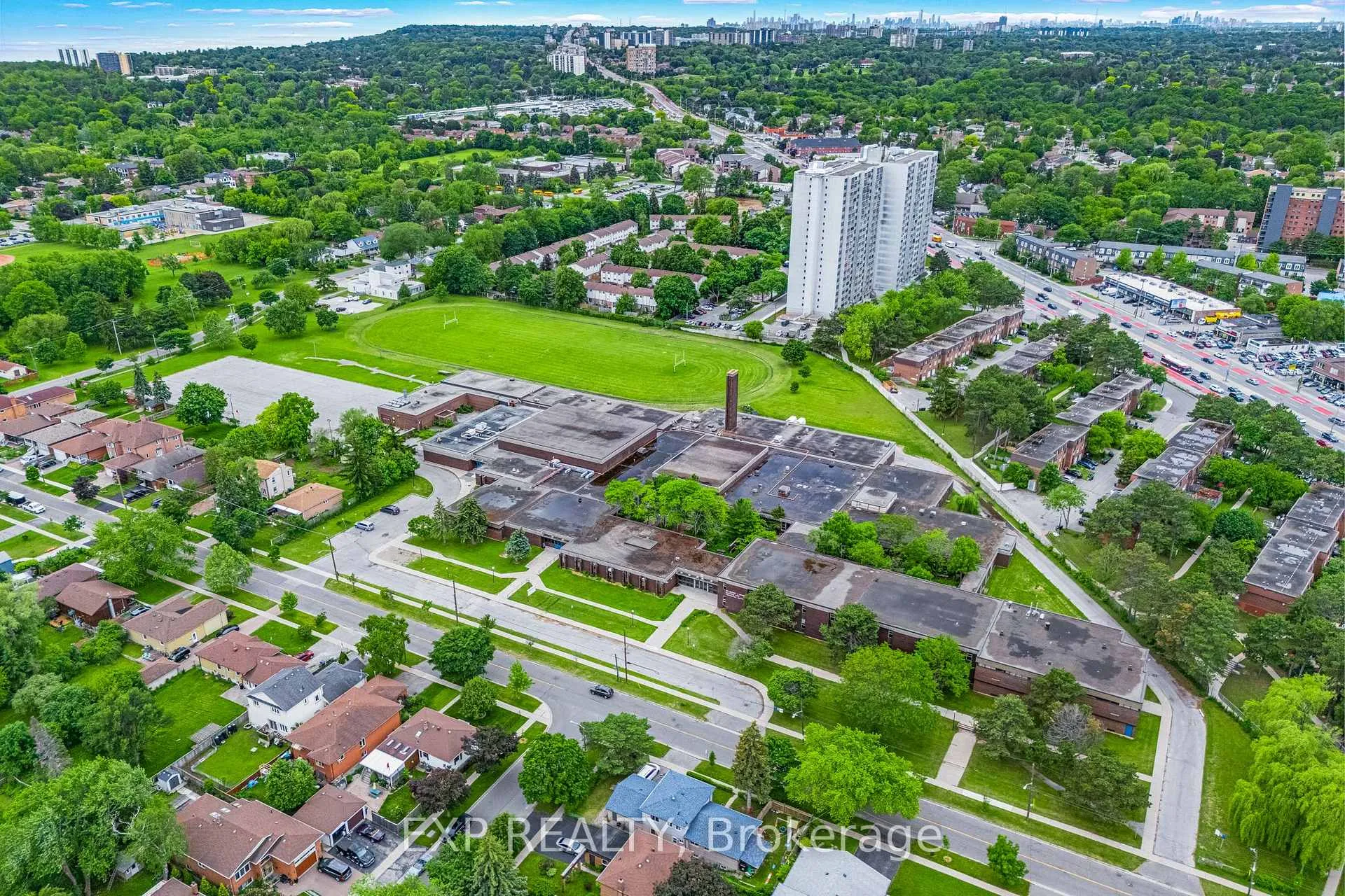 Photo 44 of 17 Marlena Drive, Scarborough, West Hill — HOMEH