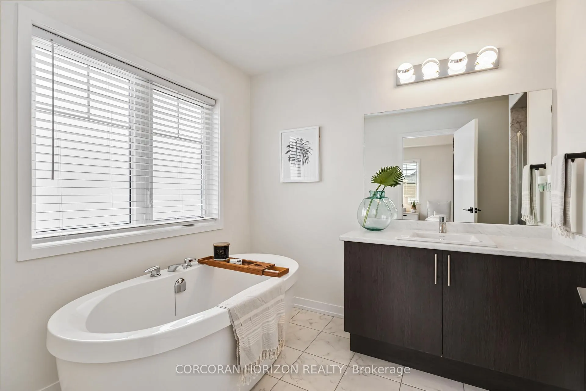 Photo 26 of 81 Dundonald Trail, Newmarket, Glenway Estates — HOMEH