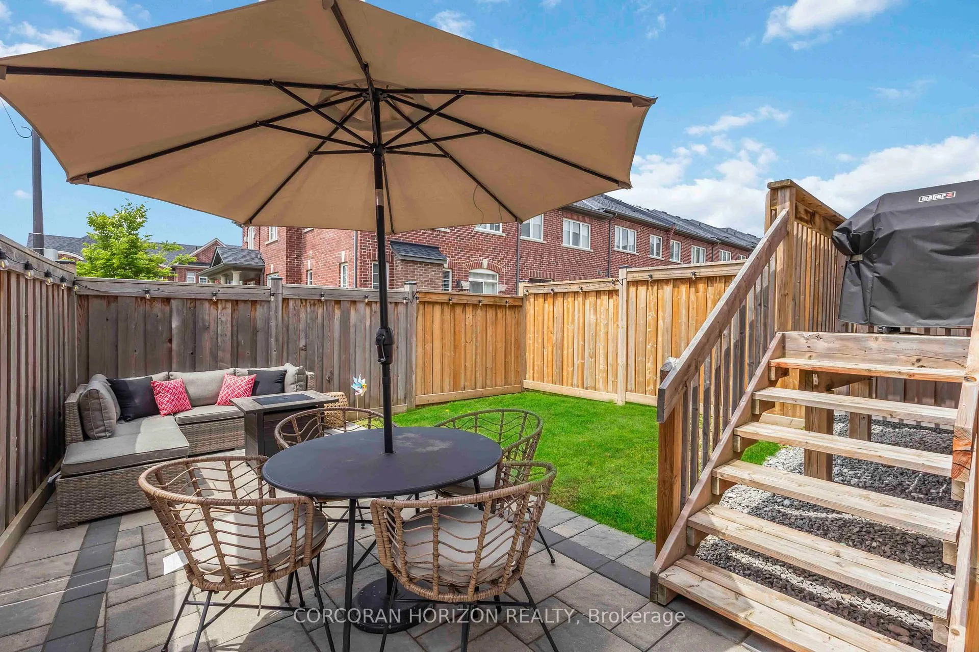 Photo 36 of 81 Dundonald Trail, Newmarket, Glenway Estates — HOMEH