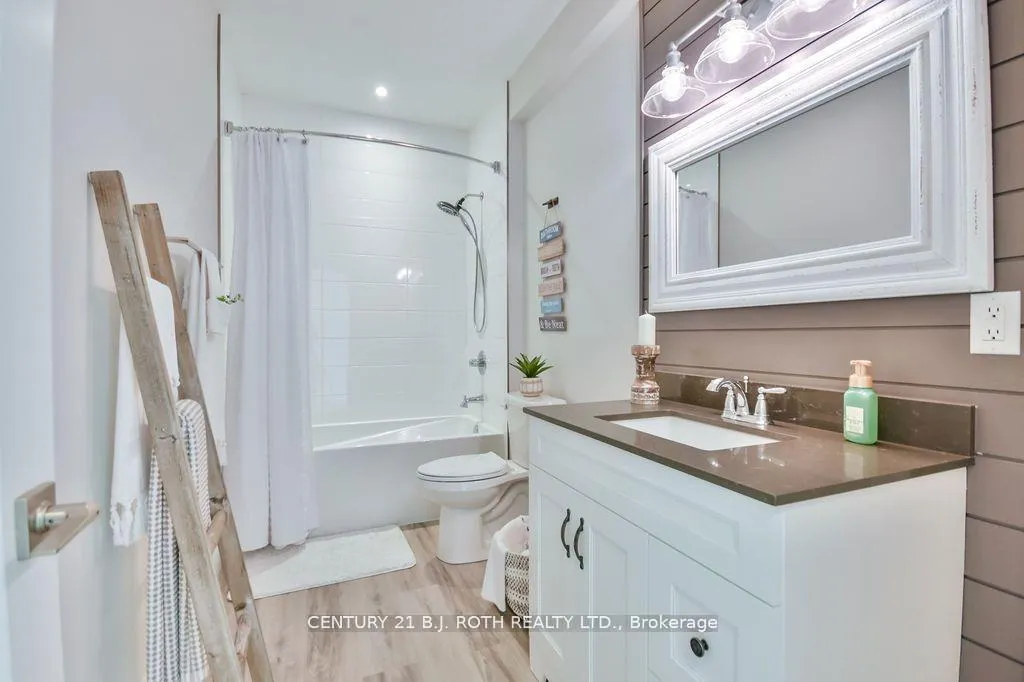 Photo 19 of 7426 Island View Street, Ramara, Rural Ramara — HOMEH