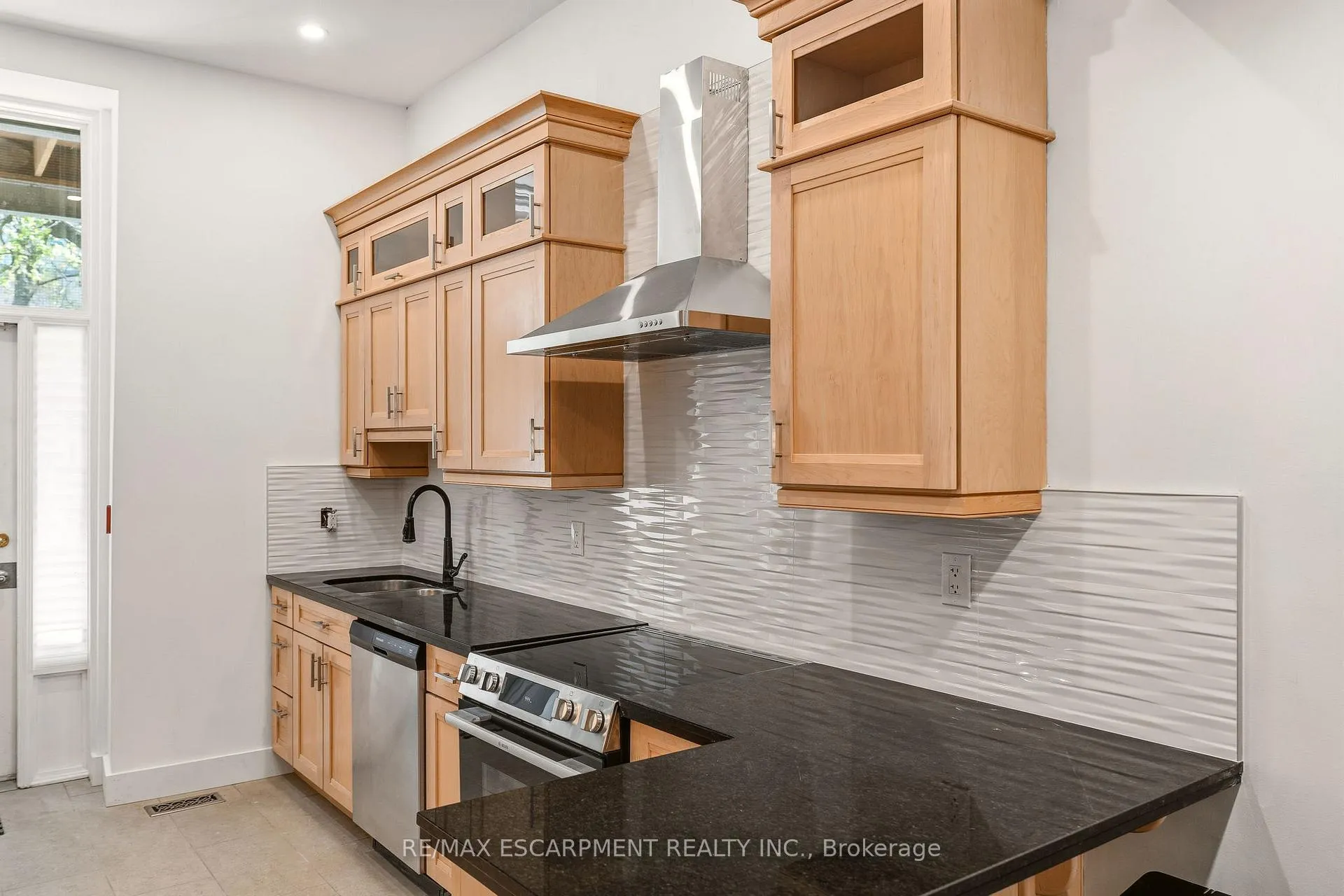 Photo 20 of Unit 1, 41 Duke Street, Hamilton, Durand — HOMEH