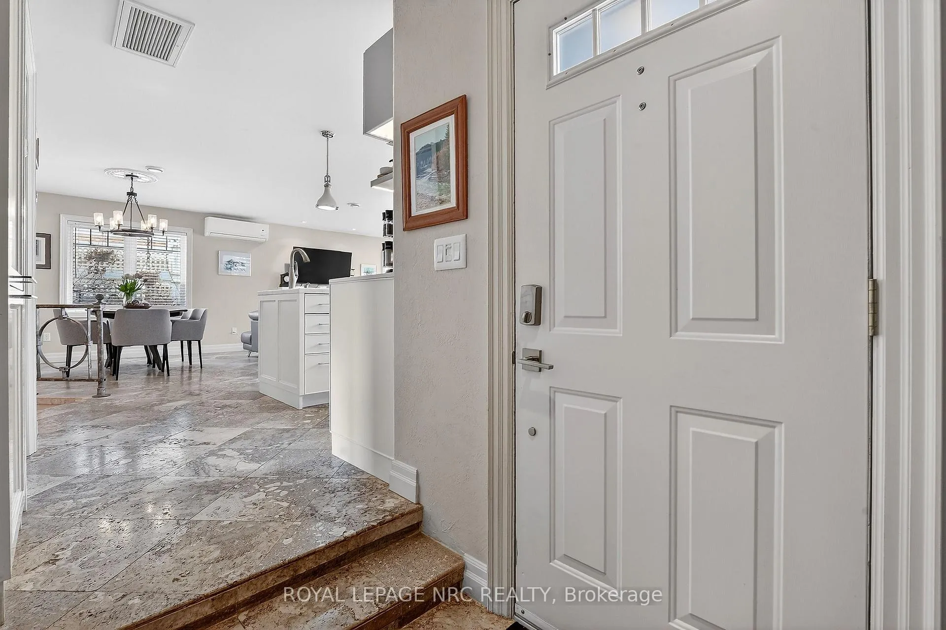 Photo 7 of 11 Peel Street, St. Catharines, Port Dalhousie — HOMEH