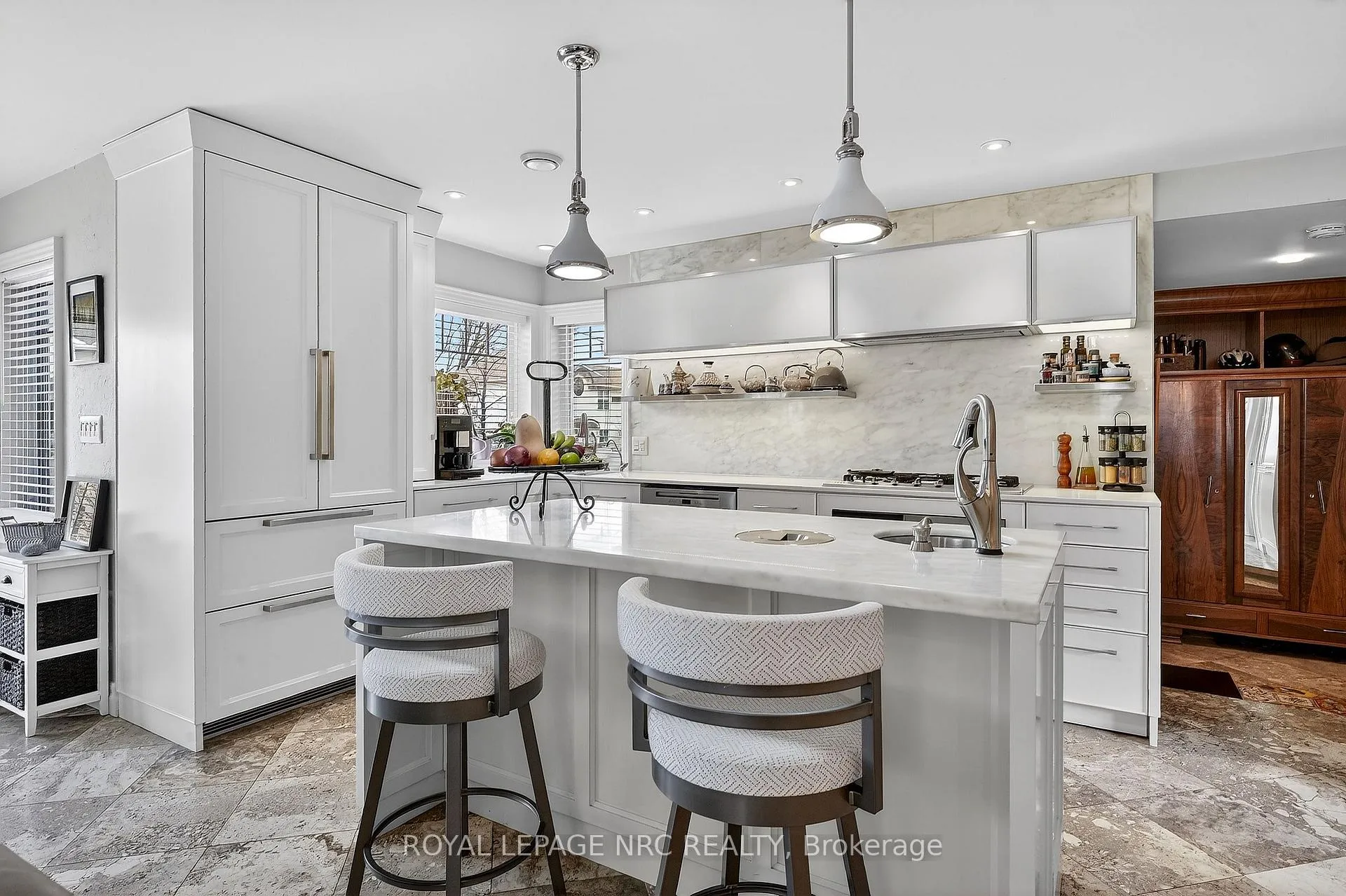 Photo 11 of 11 Peel Street, St. Catharines, Port Dalhousie — HOMEH